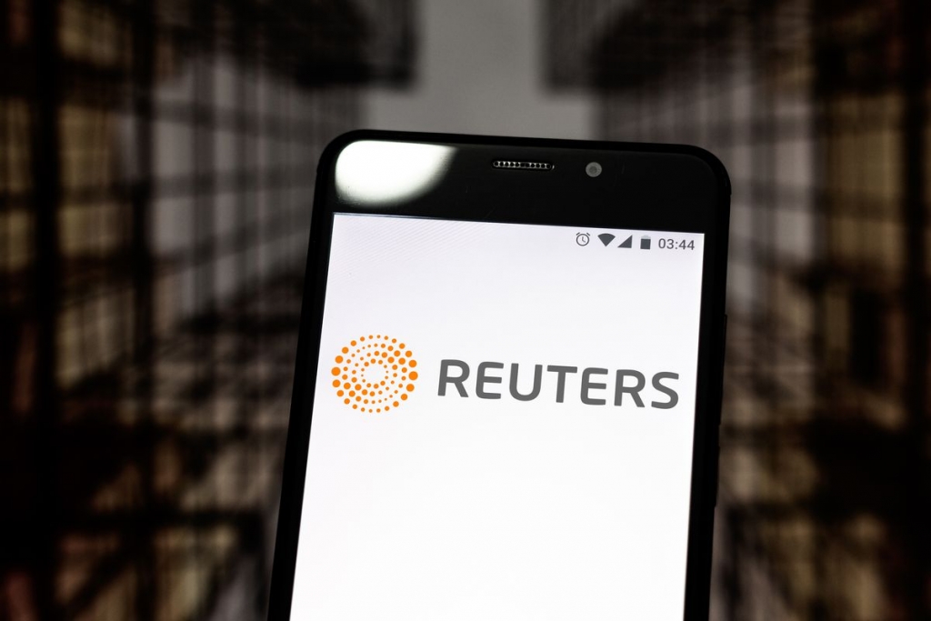 Reuters sẽ thu phí độc giả (Ảnh: Getty)