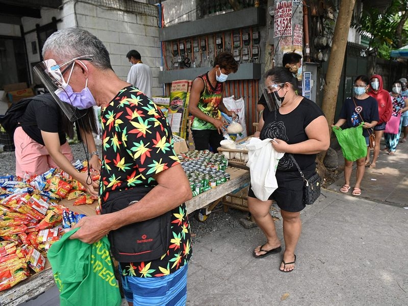 Philippines hiện là một trong những quốc gia chịu thiệt hại nặng nề nhất do Covid-19 tại khu vực Đông Nam Á (Ảnh: AFP)