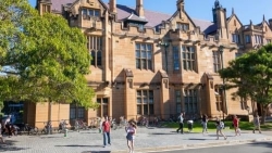 Tin tức thế giới 10/5: Lượng sinh viên quốc tế nhập học mới tại Australia giảm 37%