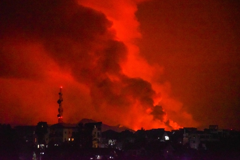 CHDC Congo sơ tán hàng nghìn người do núi lửa phun trào (Ảnh: Reuters)