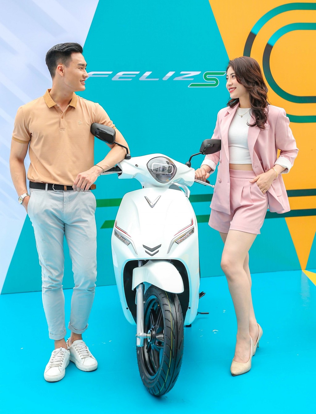 VinFast Feliz S - xe máy điện “đa-zi-năng” cho giới trẻ