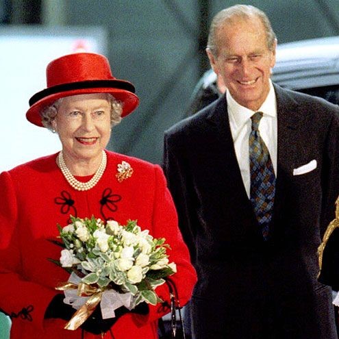 kỷ niệm Ngày cưới vàng của Nữ hoàng Elizabeth II vào năm 1997 (Ảnh: pinterest)