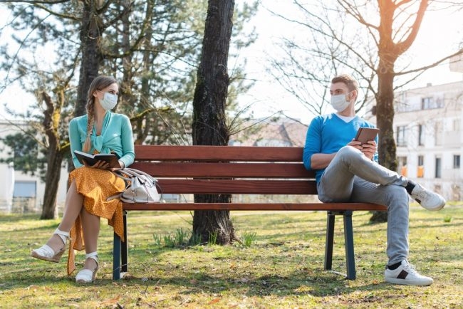 Chi phí hẹn hò khiến giới trẻ ở xứ sở sương mù “ngại yêu” (Ảnh: Shutterstock)