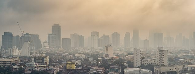 Theo thống kê của WHO, trên thế giới, ô nhiễm không khí khiến 7 triệu người chết mỗi năm, gấp nhiều lần tai nạn giao thông và gấp 5 lần chiến tranh  (Ảnh: Shutterstock)
