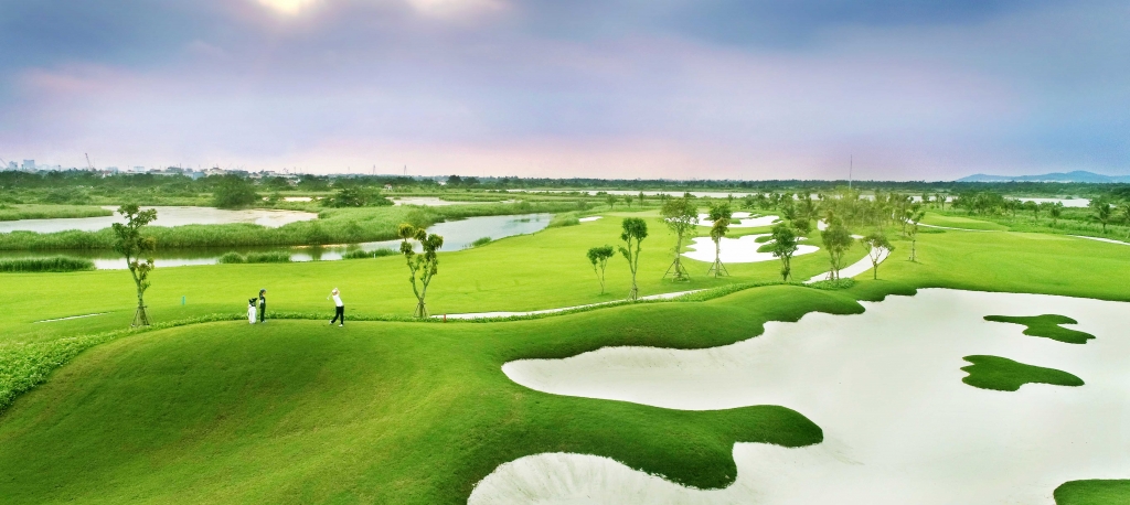  Sân golf ở Việt Nam được đánh giá có chất lượng cao, cảnh quan đẹp, hấp dẫn du khách.