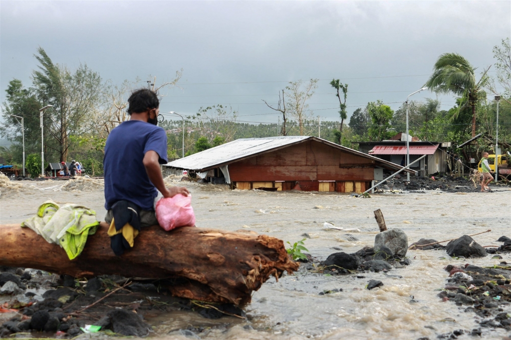 Siêu bão Goni đổ bộ vào Philippines đầu tháng 11 (Ảnh: Reuters)