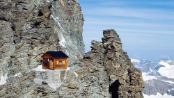 Những ngôi nhà cô đơn nhất trên thế giới