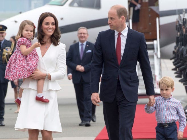 Tất cả các chi phí chính thức của các thành viên trong gia đình Hoàng gia Anh, bao gồm cả William và Kate đều được quản lý bởi người thủ quỹ của Hoàng gia (Ảnh: Getty) 