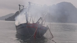 Quảng Ninh: Nổ khí ga trên tàu, 3 anh em ruột bỏng nặng