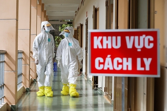 18 người liên quan bệnh nhân 2899 được cách ly.