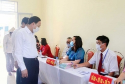 Bí thư Tỉnh ủy Quảng Ninh trực tiếp đi kiểm tra công tác bầu cử tại Hạ Long