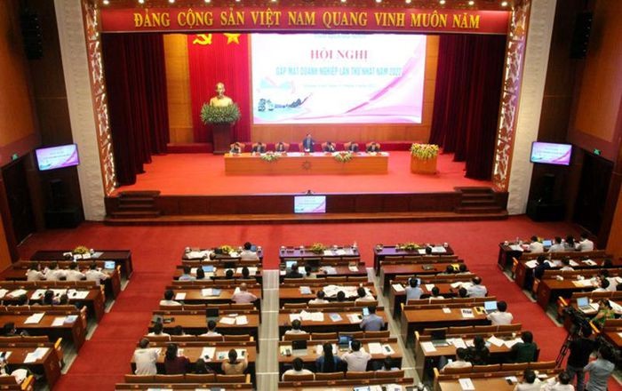 Quang cảnh Hội nghị gặp mặt tháo gỡ khó khăn cho doanh nghiệp tỉnh Quảng Ninh năm 2022.