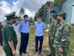 Phó Chủ tịch UBND tỉnh Quảng Ninh kiểm tra công tác phòng, chống dịch tại các địa phương biên giới