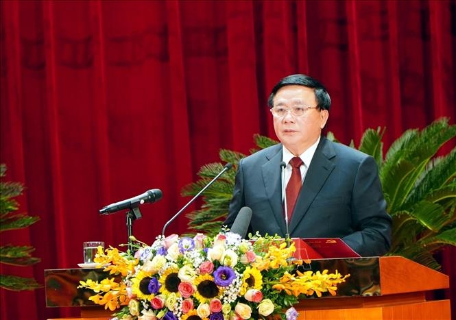 Ông Nguyễn Xuân Thắng, Ủy viên Bộ Chính trị, Giám đốc Học viện Chính trị quốc gia Hồ Chí Minh phát biểu tại kỳ họp.