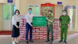 Tập đoàn Hasco hỗ trợ nhu yếu phẩm tới Công an quận Ba Đình để phòng, chống dịch