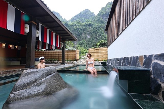 Trải nghiệm tắm Onsen kiểu Nhật tại thành phố Cẩm Phả, Quảng Ninh.