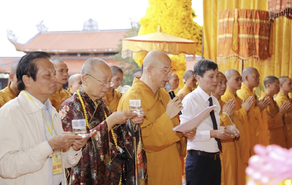 Nối tiếp sự thành công của Lễ hội Hoa Cúc qua các năm 2013, 2016, Lễ hội Hoa Cúc Chùa Ba Vàng 2020 sẽ tạo thành một điểm nhấn về mặt văn hóa trong lòng mỗi du khách