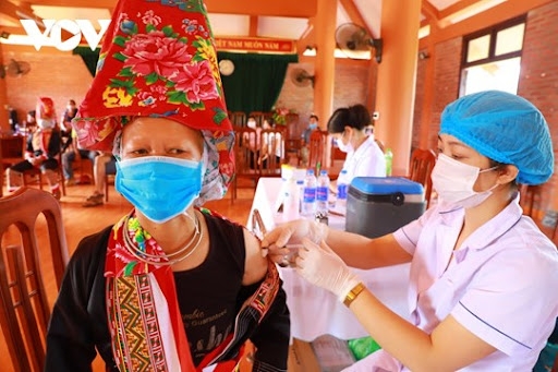 Quảng Ninh là một trong những tỉnh đầu tiên hoàn thành tiêm mũi 1 tuyệt đối an toàn.