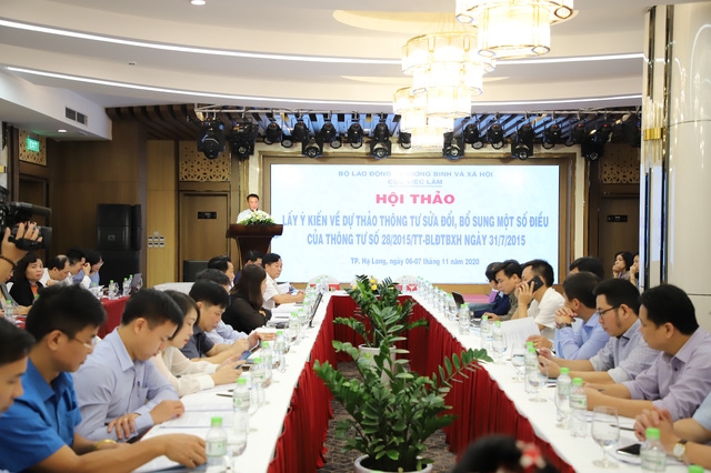 Toàn cảnh buổi hội nghị.