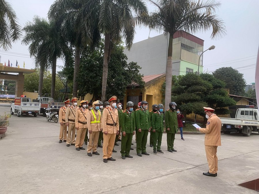 Thanh Hóa: CSGT đồng loạt ra quân xử lý vi phạm trên địa bàn