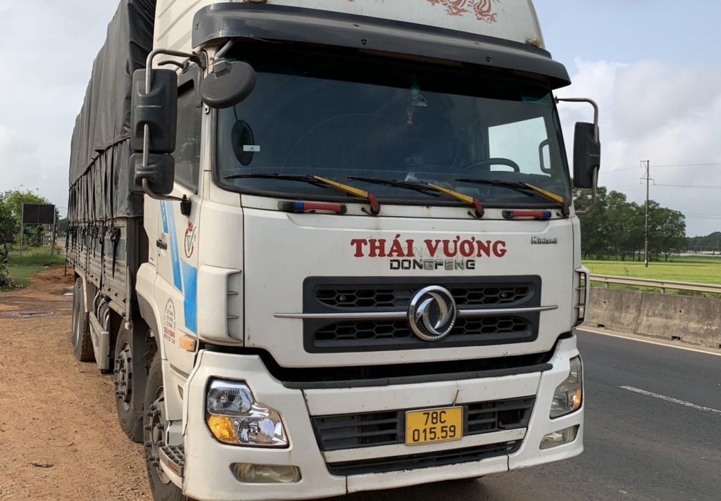 Quảng Trị: Phát hiện, xử lý xe ô tô tải vi phạm quá tải trọng cho phép 207%