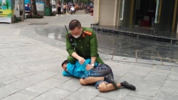 Hà Nội: Khống chế đối tượng "ngáo đá" tấn công người đi đường