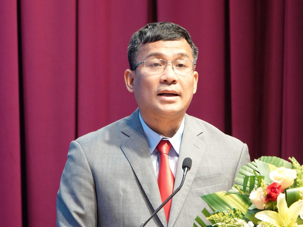 Thứ trưởng Thường trực Bộ Ngoại giao Nguyễn Minh Vũ phát biểu tại toạ đàm