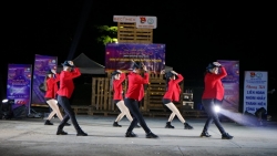 Chung kết hoành tráng của "Liên hoan các nhóm nhảy" tại Sân chơi đường phố Bình Dương