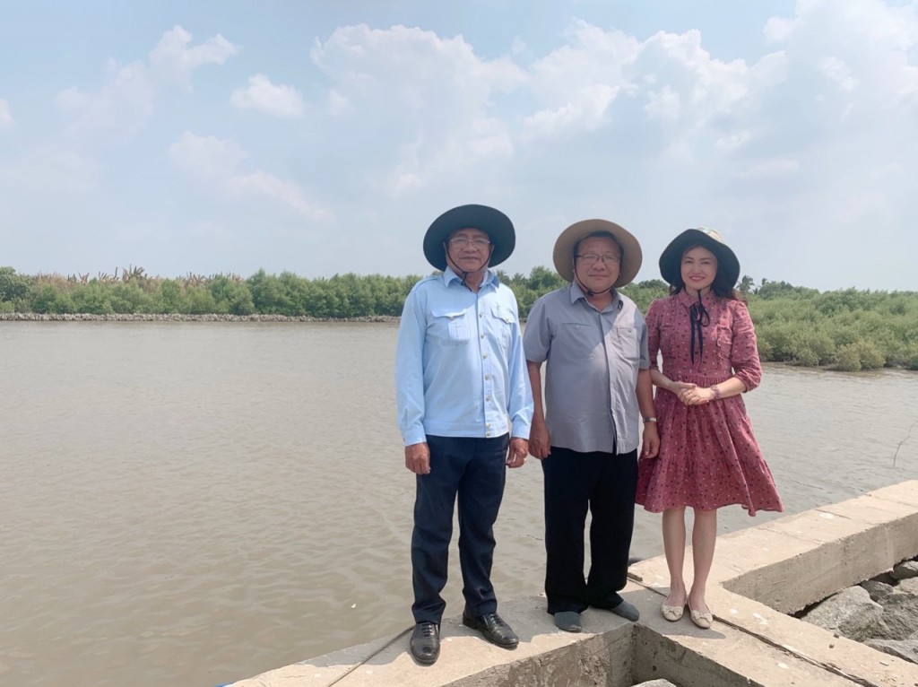 Thêm yêu thương sau mỗi chuyến đi