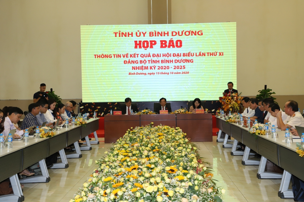 Họp báo thông tin kết quả Đại hội Đảng bộ tỉnh Bình Dương
