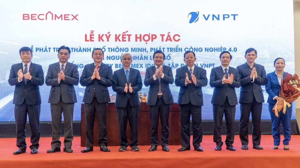 Becamex IDC và VNPT ký kết hợp tác về chuyển đổi số