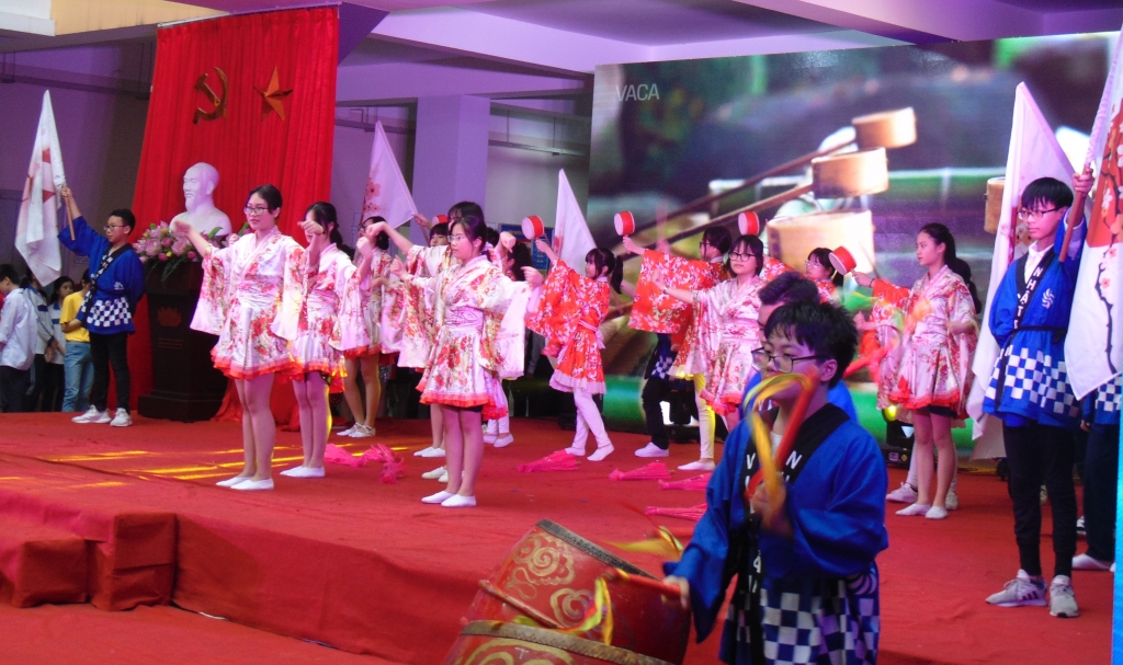 Rực rỡ sắc màu trong Ngày hội Ngôn ngữ “Ngô Sĩ Liên Inspiration - Music and Arts” Rực rỡ sắc màu trong Ngày hội Ngôn ngữ “Ngô Sĩ Liên Inspiration - Music and Arts”