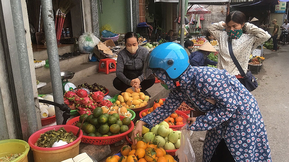 Nghiêm túc thực hiện các biện pháp phòng, chống dịch Covid-19 tại chợ dân sinh