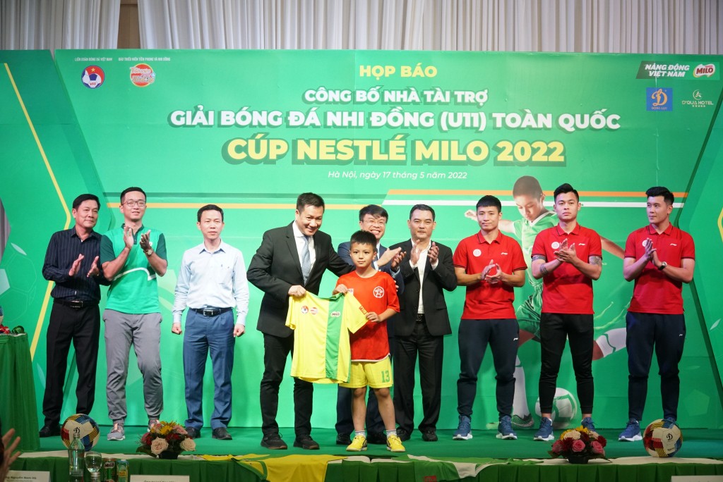 46 đội bóng tranh tài tại Giải Bóng đá Nhi đồng toàn quốc