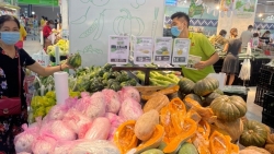 Kết nối đưa nông sản của hợp tác xã vào chợ đầu mối, siêu thị, sàn giao dịch điện tử