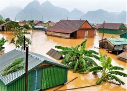 Tiếp tục mưa lớn, miền Trung có nguy cơ xảy ra lũ quét, sạt lở đất nghiêm trọng