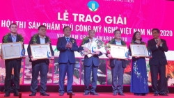 Khai mạc Hội chợ làng nghề và sản phẩm OCOP Việt Nam năm 2020