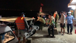 Biên phòng Cù Lao Chàm kịp thời đưa một người dân hôn mê vào đất liền cấp cứu