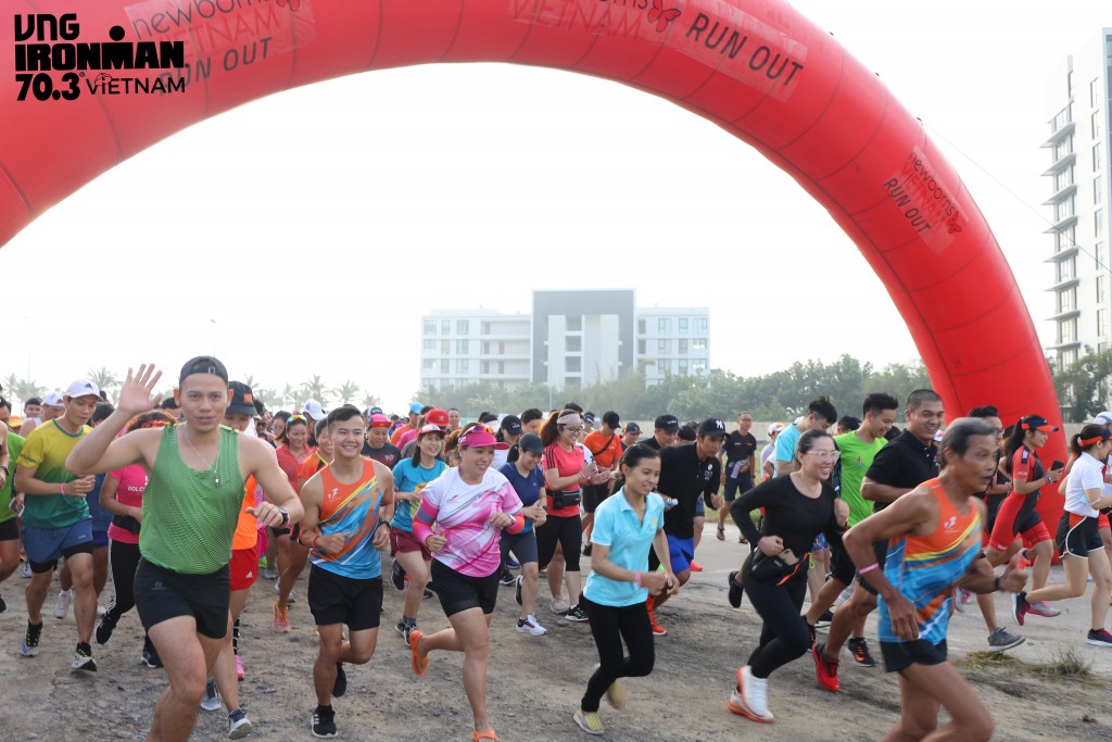 Đà Nẵng: 2.500 VĐV tranh tài tại giải VNG IRONMAN 70.3 Việt Nam