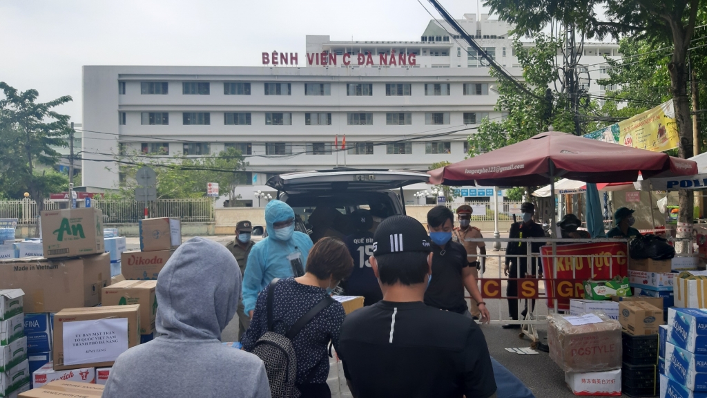 nha hao tam nguoi dan chia lua cung bac si da nang