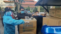 Đà Nẵng: Nghiêm cấm hàng quán phục vụ khách tại chỗ, chỉ cho bán mang đi
