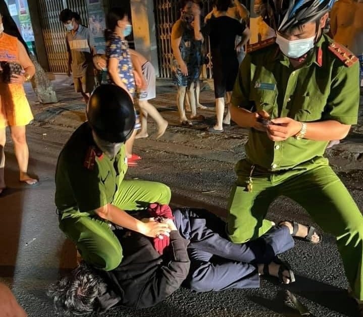 Đà Nẵng: Thiếu niên nghiện game bạo lực dùng hung khí tấn công người dân