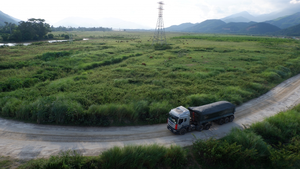 Quảng Nam: Không cấm cấp phép khai thác mỏ cát mới do thiếu nguồn vật liệu