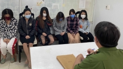 Đà Nẵng: "Tú ông" ăn chặn 70% tiền bán dâm lãnh án 3 năm tù giam