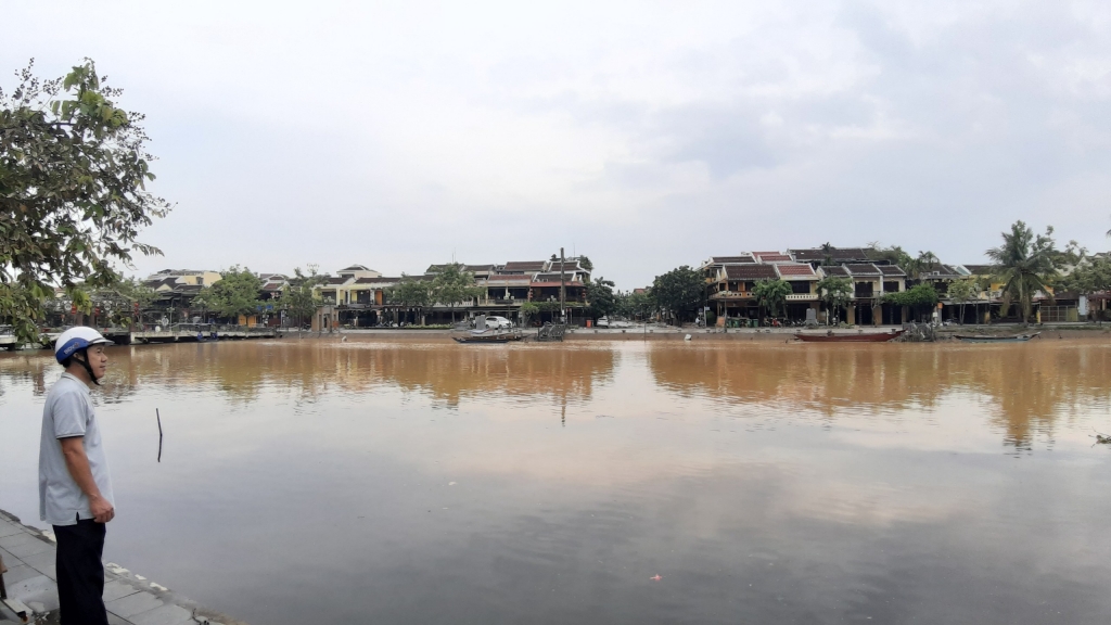 Quảng Nam: Tổng lực làm sạch phố cổ Hội An để đón khách tham quan