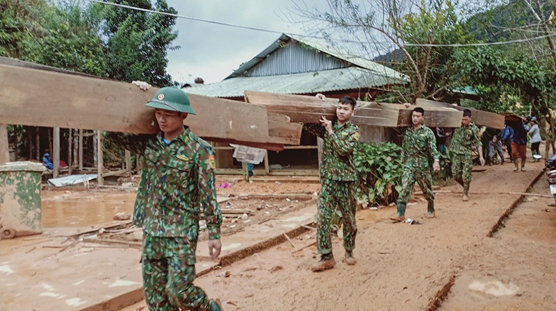 Thủ tướng Chính phủ Nguyễn Xuân Phúc ra công điện khẩn cấp ứng phó với bão số 9