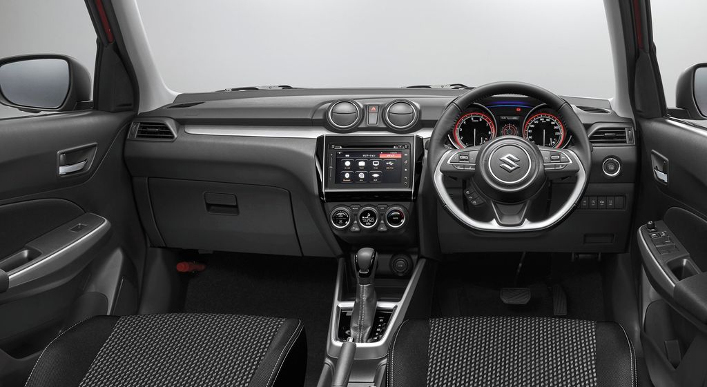 Suzuki Swift thế hệ mới có thêm hai gói phụ kiện tại Nhật Bản