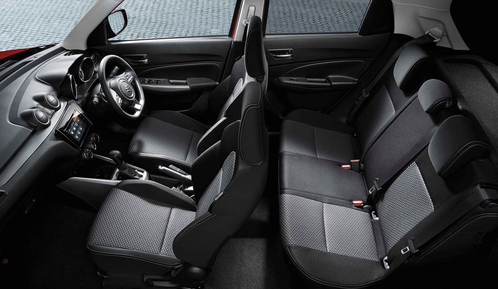 Suzuki Swift thế hệ mới có thêm hai gói phụ kiện tại Nhật Bản
