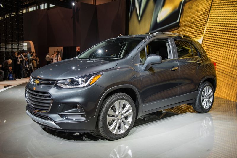 [ĐÁNH GIÁ XE] Chevrolet Trax 2017 - đối thủ xứng tầm trong phân khúc SUV-B giá 769 triệu đồng