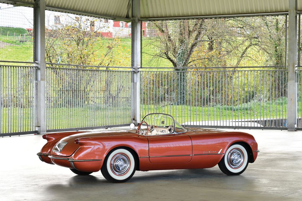 Đấu giá xe hiếm Copper Corvette C1